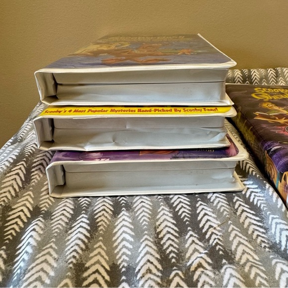 Scooby-Doo VHS Collection - Picture 14 of 16